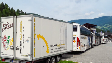Der Radlerbus macht Halt am Kreischberg | © Bacher Reisen