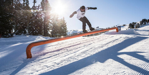Am Rail im Snowpark Kreischberg | © QParks/Kreischberg Am Rail im Snowpark Kreischberg | © QParks/Kreischberg
