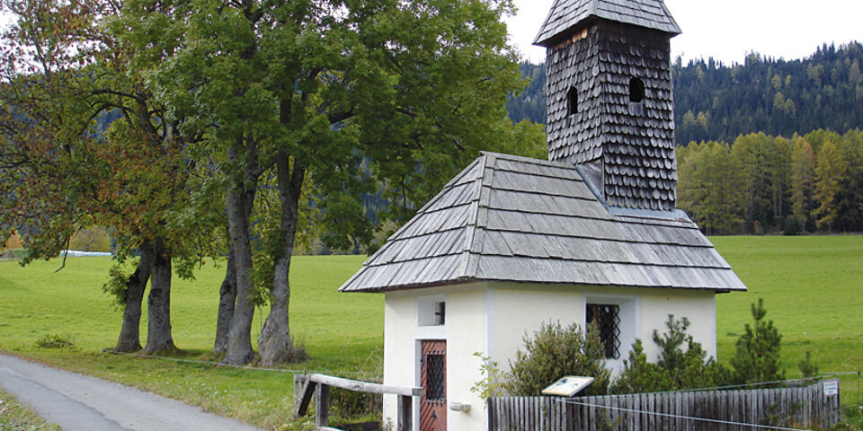 Kapelle, Wiese, Bäume | © TVB Naturpark Zirbitzkogel-Grebenzen