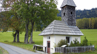 Kapelle, Wiese, Bäume | © TVB Naturpark Zirbitzkogel-Grebenzen