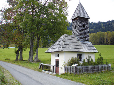 Kapelle, Wiese, Bäume | © TVB Naturpark Zirbitzkogel-Grebenzen