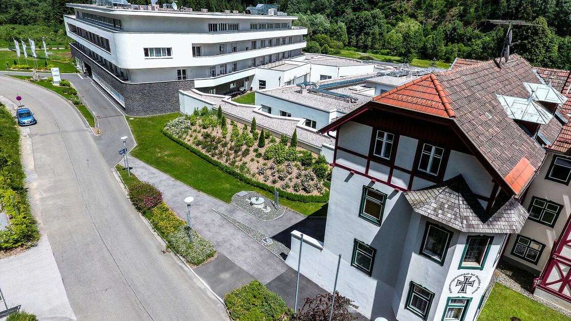 Ansicht, Therme, schwimmen, Wildbad Einöd | © Optimamed